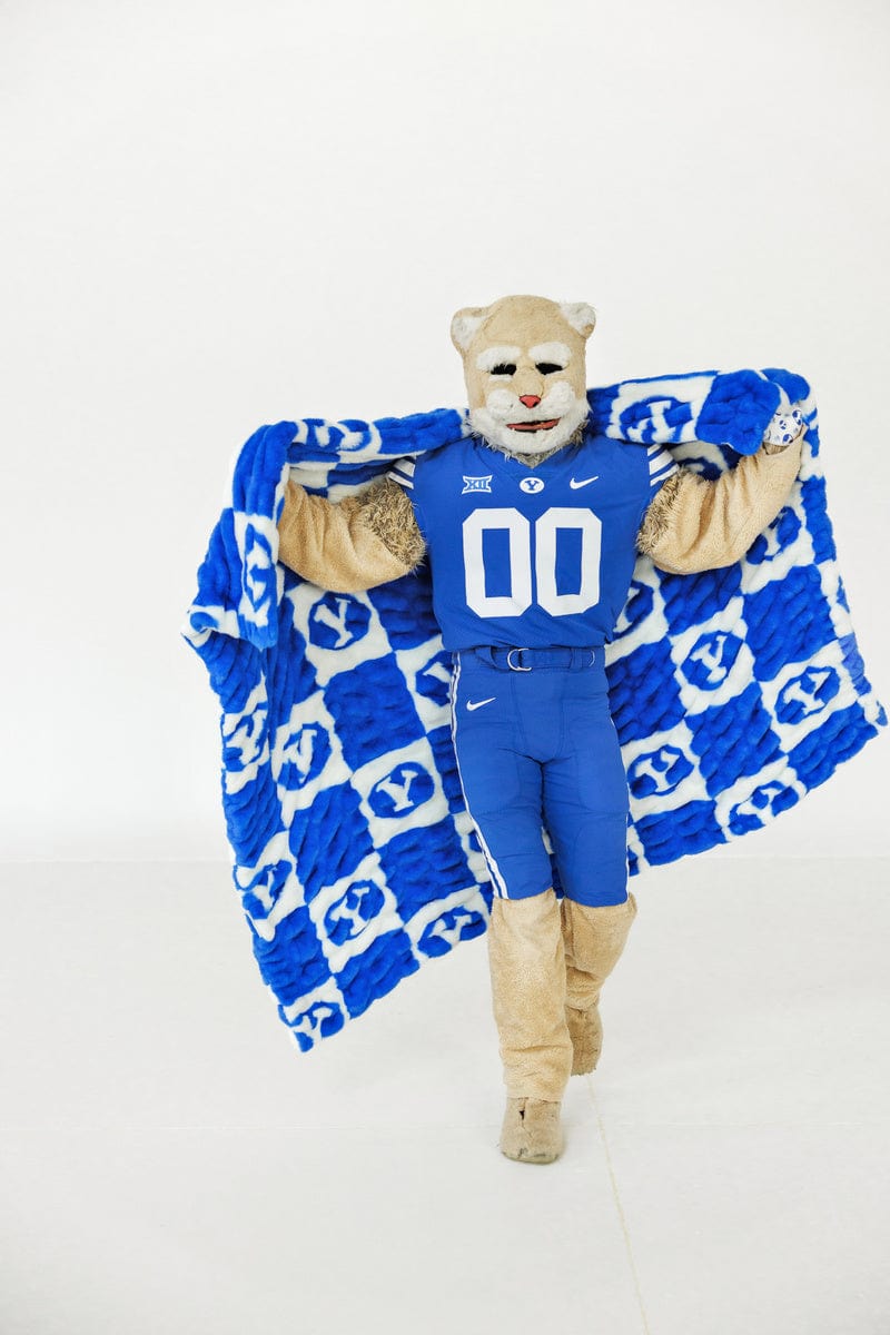 BYU Cougars Blanket - Hugs