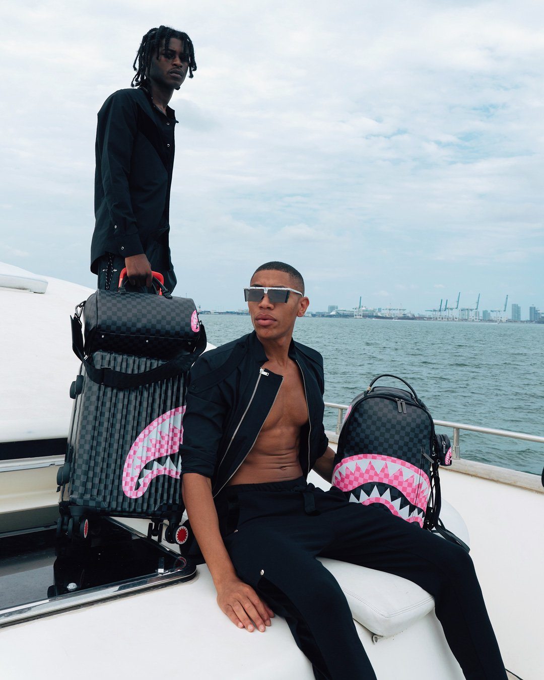 SHARKS IN CANDY CARRY-ON LUGGAGE