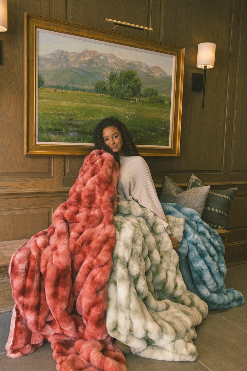 Extreme Ultra Cloud Caribbean Holiday Blanket