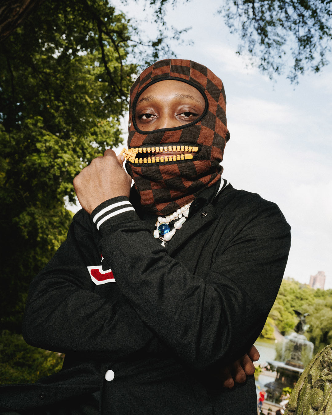 BIG BITE SKI MASK