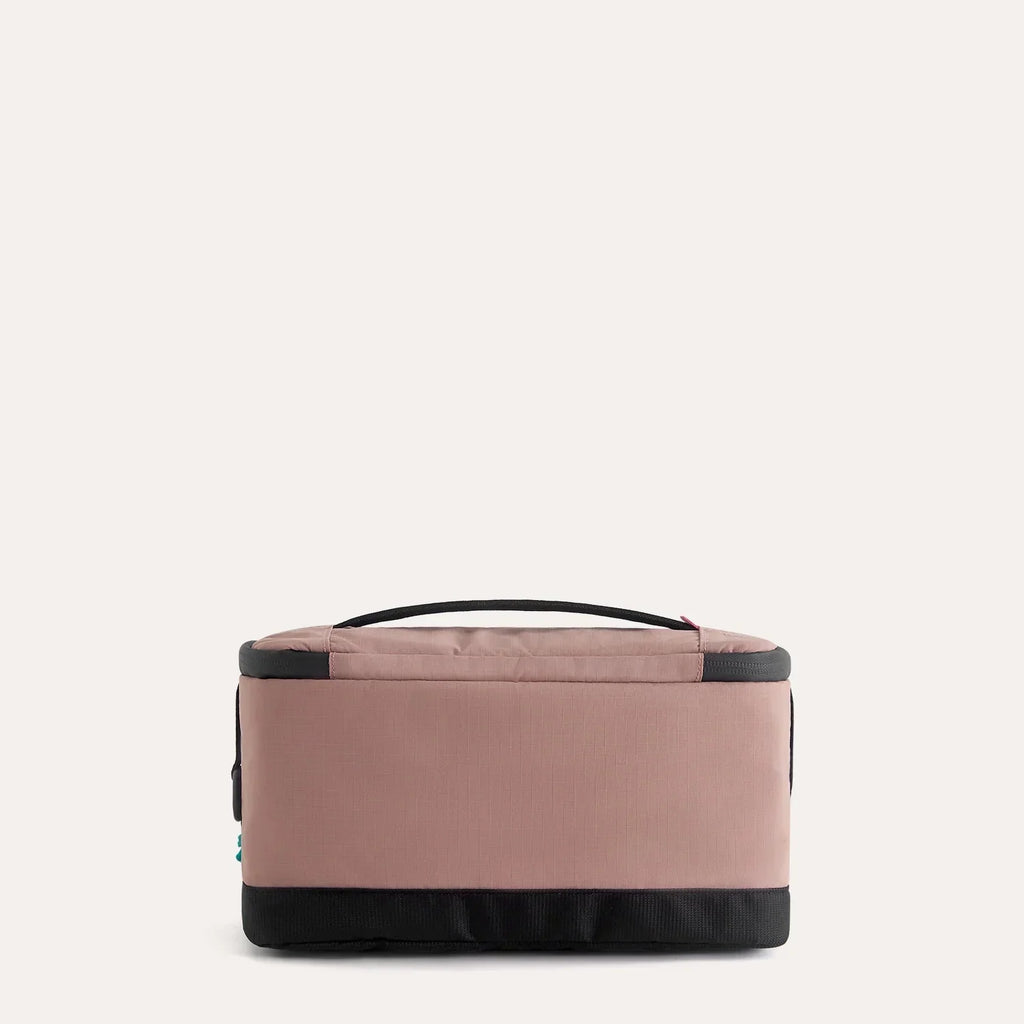 Blast 4.5L Hanging Toiletry Bag