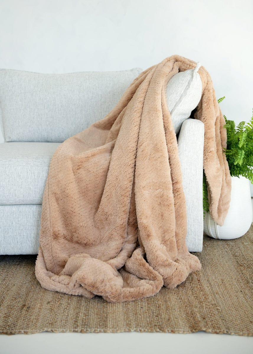 Feathers Ginger Blanket - Final Sale