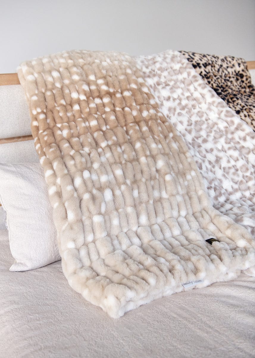 Hugs Antelope Blanket