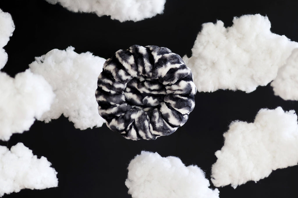 Cloudy Day Black Pet Bed