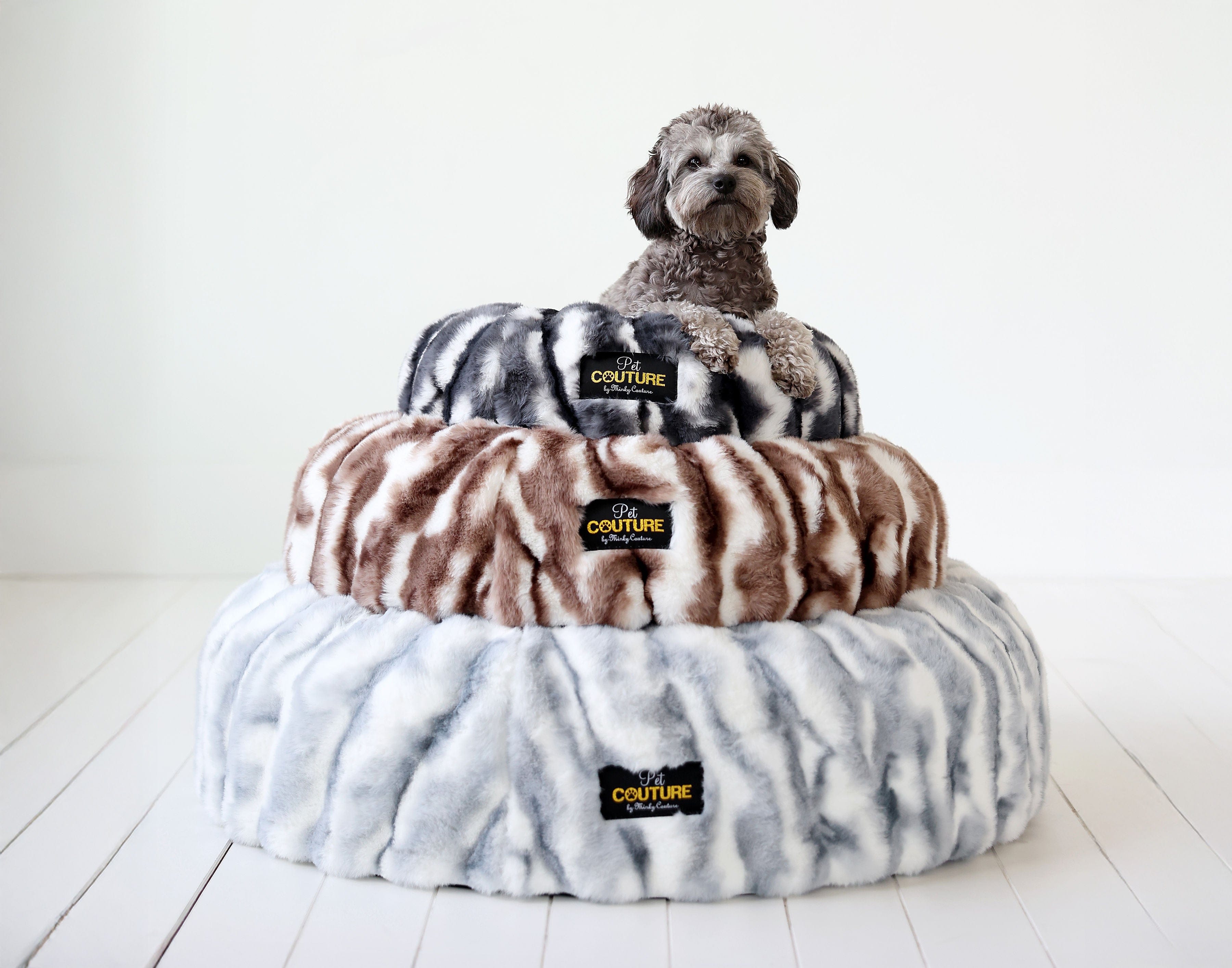 Cloudy Day Black Pet Bed