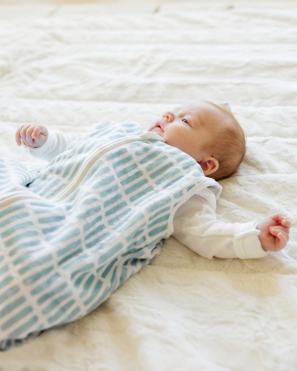 Dash Wearable Minky Blanket