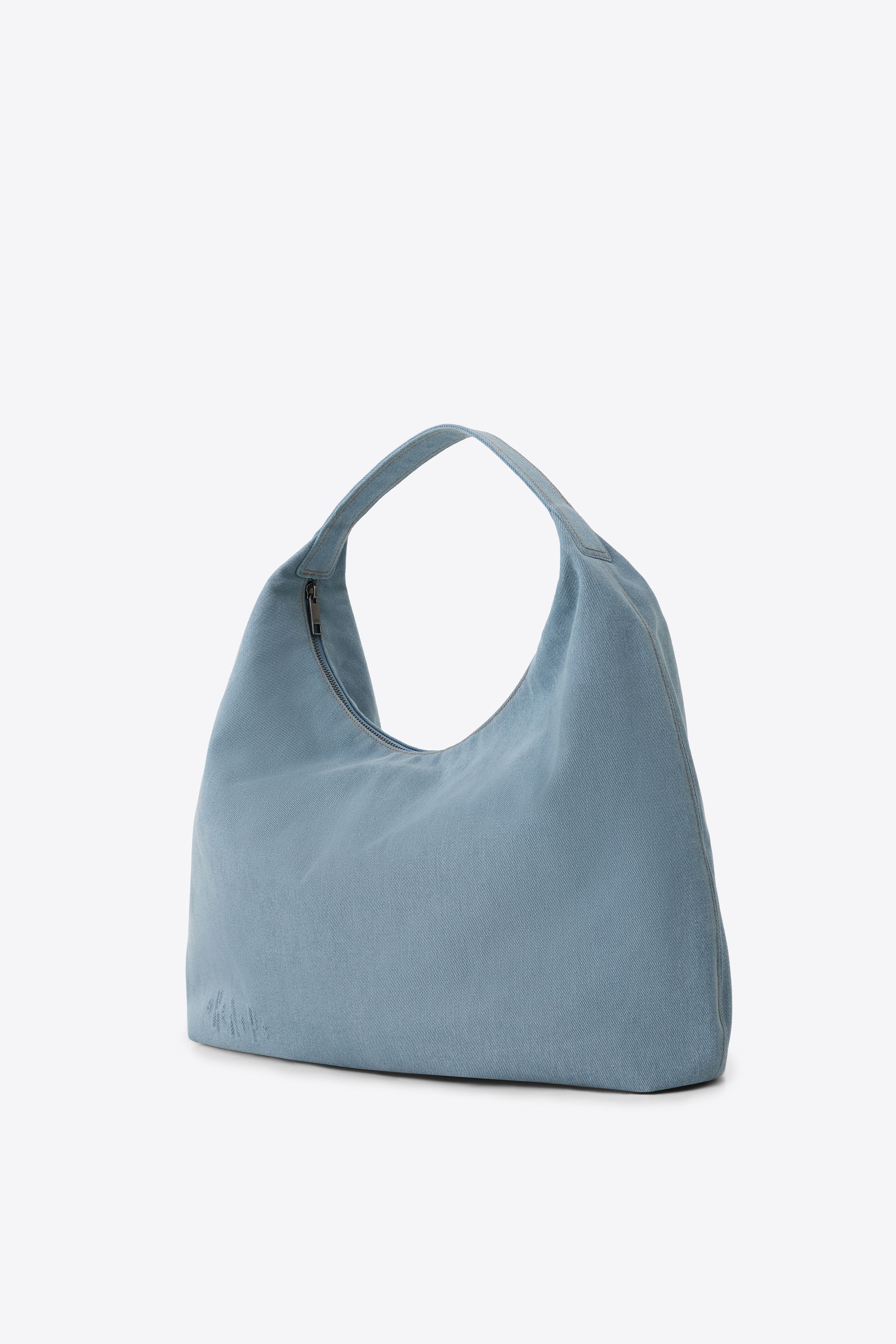 Gap x B�IS The Shoulder Tote in Denim Blue