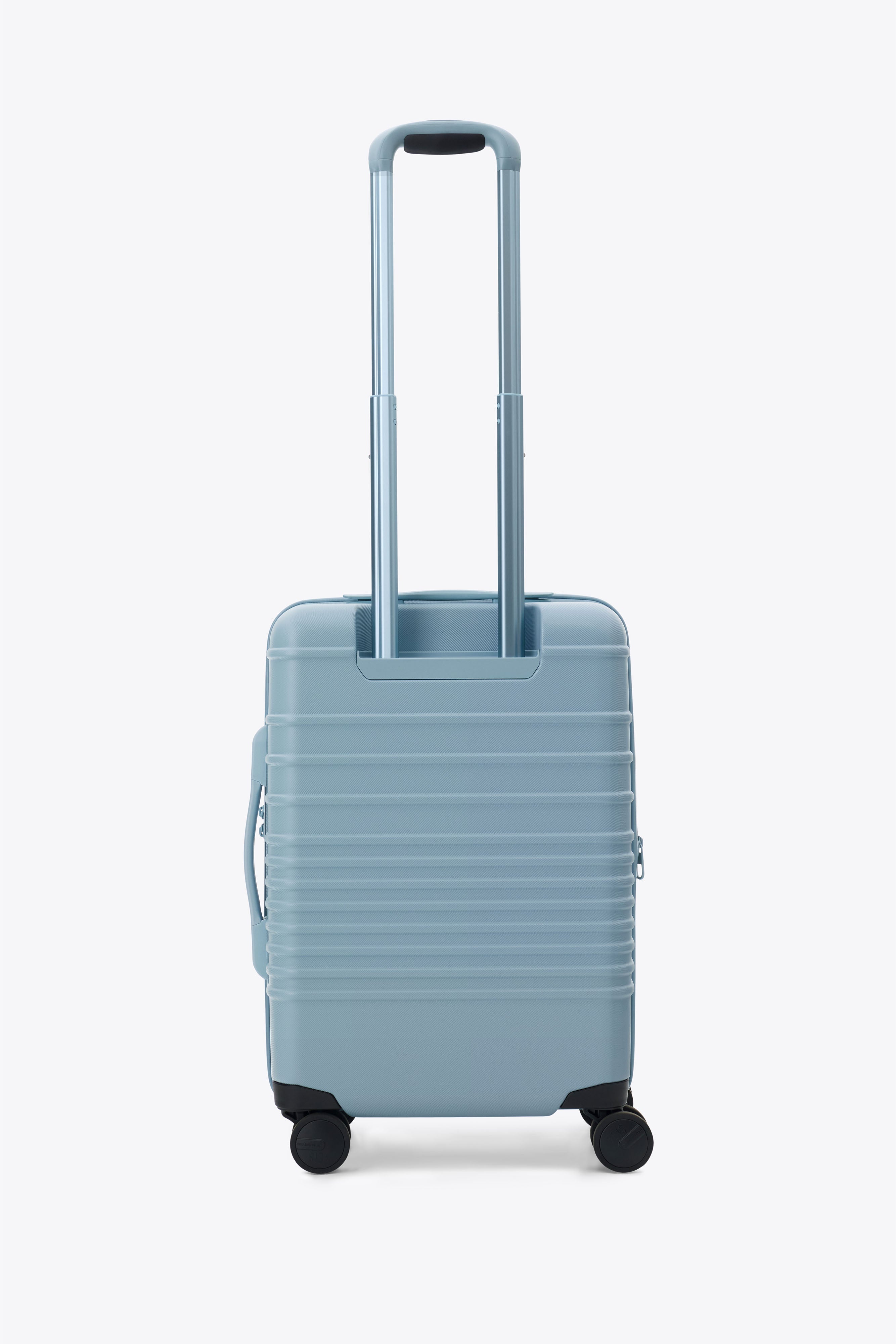 Gap x B�IS The Carry-On Roller in Denim Blue