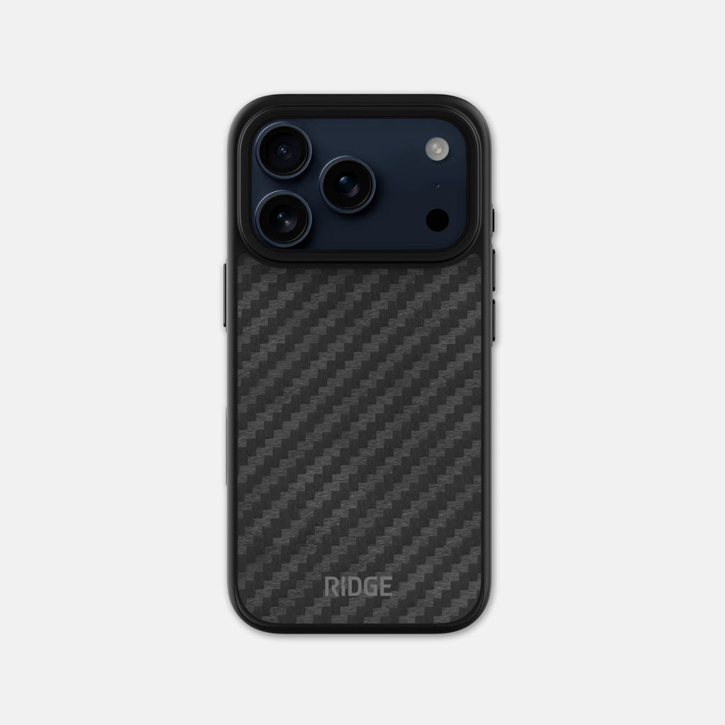 Everyday Phone Case - iPhone 17 Pro - Carbon