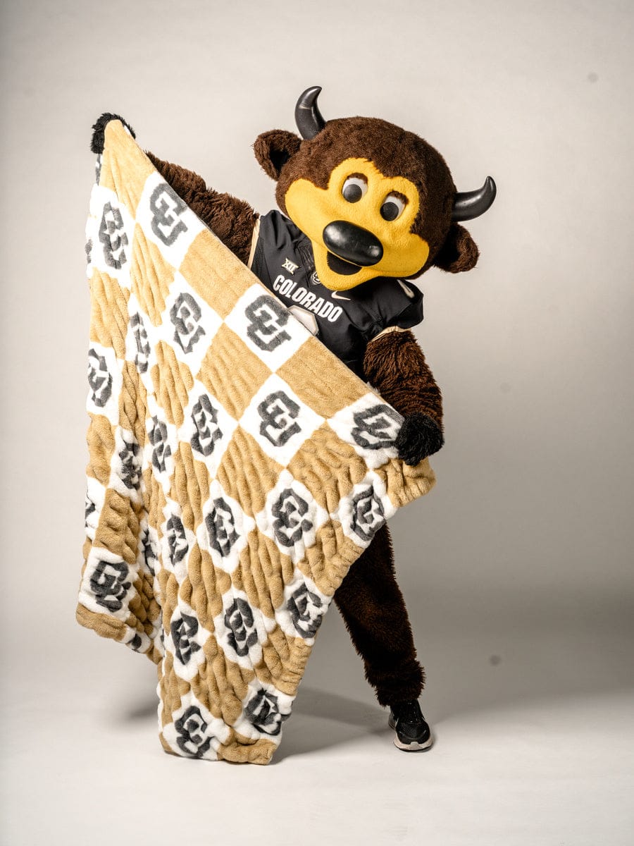 Colorado Buffaloes Blanket - Hugs